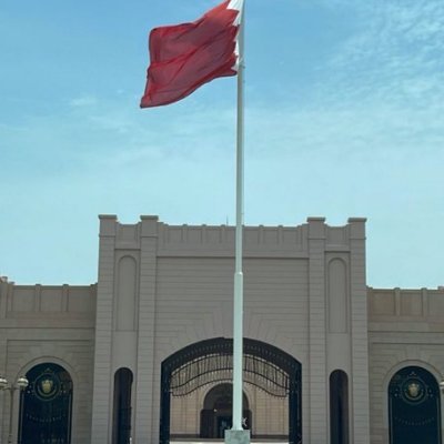 إن الله جعل مكارم الأخلاق ومحاسنها وصلاً بيننا وبينه.... مهتم بالعمل الإنسانى والخيرى