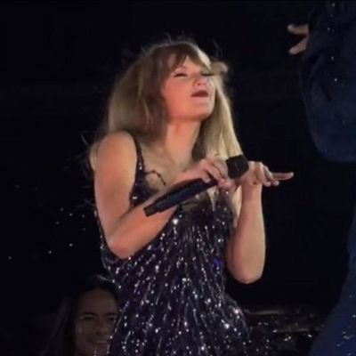 elittlebirdtong's profile picture. stream itzy please 💋