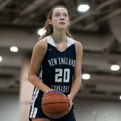 6’2”/ 2025 /#20/ Blue Star 30 💙🌟/New England Crusaders AAU 17u/Bedford High School/ GPA 4.3 / Insta- Kateallard2025