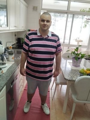 Para me conhecer, apenas precisa duas coisas: Falar comigo e tirar suas prórpias conclusões.