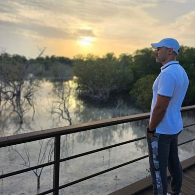 SarvarAgzamov's profile picture. Sociaty need guidance