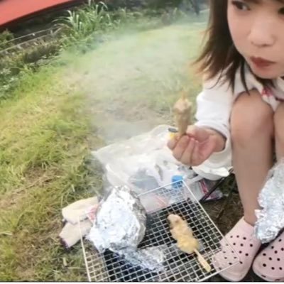 しんぐるまざあ。女の子と2人で暮らしています💄生活がかなり苦しかったのですが、今はFXのお陰で安定しています🌟30/月くらいの利益が出せるようになったのです次は50目指して頑張ります。投資仲間が欲しいです🥲