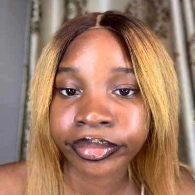 K-pop fan❤️| Frontend devoloper👩‍💻 @cipherdesign_ng|CIS student | Adeleke University| follow me on TikTok 🌚🌚-YourFavouriteTechBabe