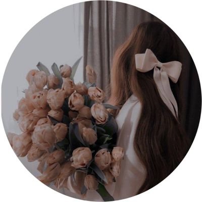 أرضي الله عز وجل ثم لا أهتم بشيء، هكذا أنا وهكذا سأظل.🤍💭💫