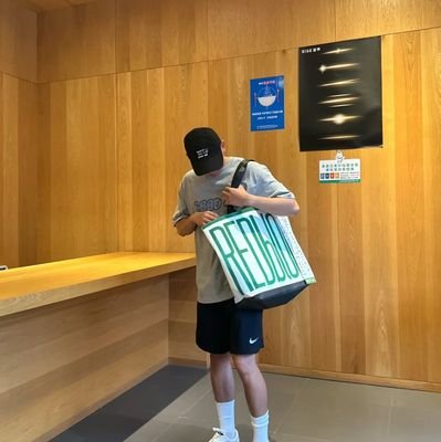 rensaiheng78672's profile picture. 