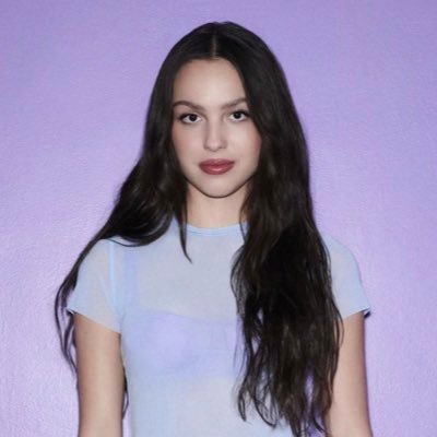 ⩩ Olivia Isabel Rodrigo loves you ¡! ༊