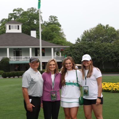 jfund16's profile picture. 