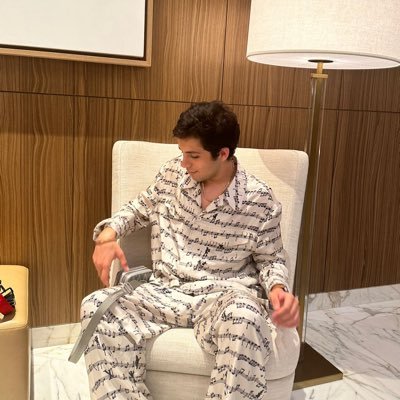 tejas_arya78's profile picture. PIZZA🍕