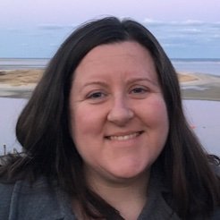 Elementary Educator @IpswichPublic. Lover of learning, puzzles, and games. Amateur artist and geneaologist.