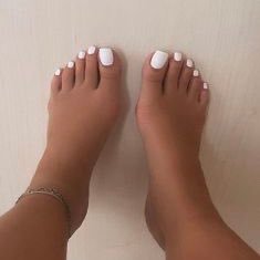 quipaieprnude's profile picture. venez en message prive pour payer paypal et vous avez qqch en retour 🦶👅💦