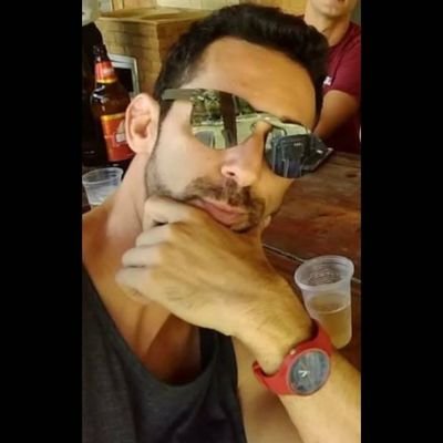 rrenato_almeida's profile picture. 