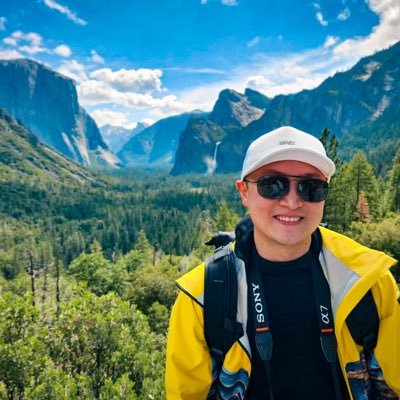 ranaessance's profile picture. calm, cool, collected cat-dad in comms | tweets are mine, retweets are yours | #MambaMentality 💜💛 | he/him/his