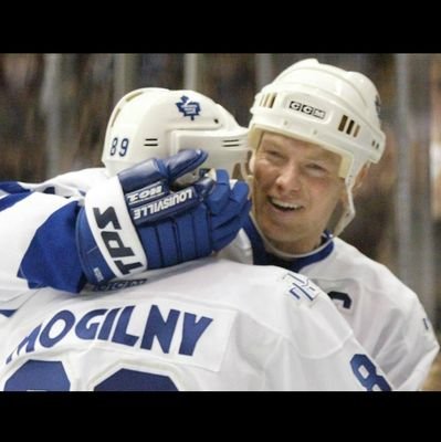 24 years of Leafs fandom jam packed into a twitter reply guy