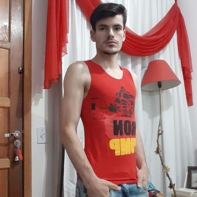 RafaelM59705312's profile picture. Nem de mais nem de menos, na medida certa.