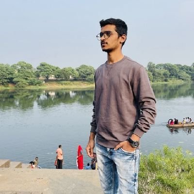 RohitPagade's profile picture. CA | Amateur stock market investor/ trader.