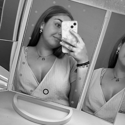 crismm2002's profile picture. mi cabeza un carrusel que no me deja dormir