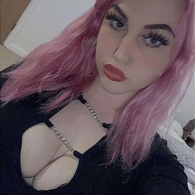 Before you all rush to tell me, i am aware that i have saggy tits!