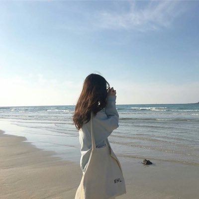 Dwyfiyhtbrfybca's profile picture. 