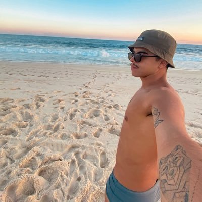 Siga a trilha do sol. 🌅