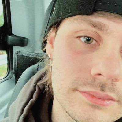 noshamelwt's profile picture. we’re the voice of the new generation