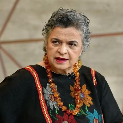 Senadora Beatriz Paredes Cuenta Oficial