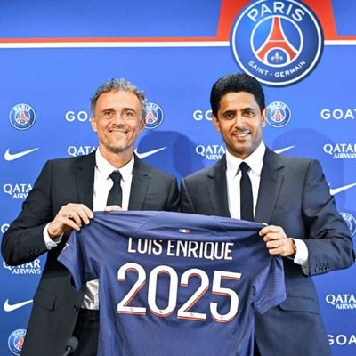 ElCedricoww's profile picture. La famille et le Paris Saint Germain les deux choses les plus importantes dans ma vie ♥️💙
Les plus belles choses dans la vie sont les plus simples! {St Albray}
