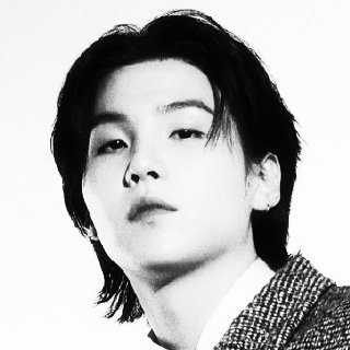 4gustdupdate's profile picture. 