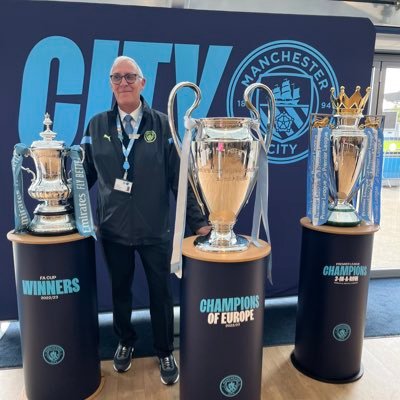 Football The Back to Back to Back Champions of England 🏴󠁧󠁢󠁥󠁮󠁧󠁿 and The Treble and European Champions . Tour Team guide at Man City