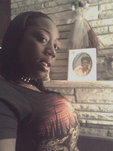 Drizzle_Drop24's profile picture. TRYING TO REACH MY DESTINY.....#TeamVocals