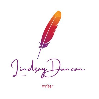 Author_Lindsay Profile Picture