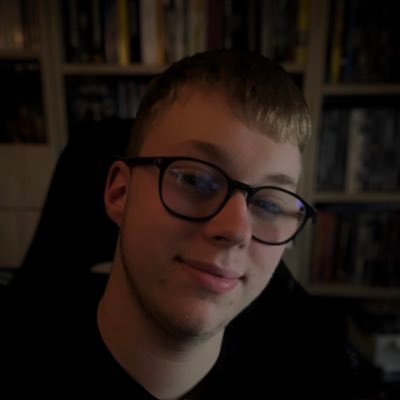 😎 18 LVL 🎧 Twórca sprzętu audio 🕹️ Gracz 🔧 Początkujący serwisant 💻 Informatyk
