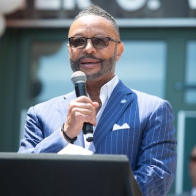 BillLowryFor3's profile picture. Husband, father, attorney, and currently serving as the Commissioner of Cook County's 3rd District! #ItsTimeForBill