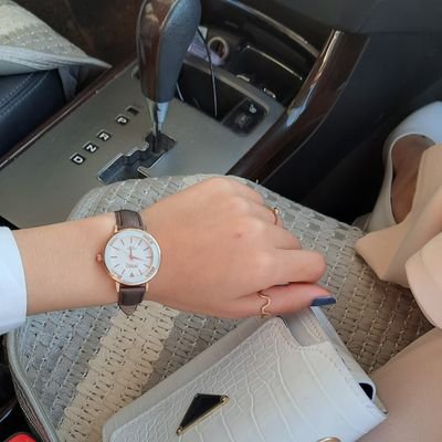 حتى وإن كان الطريق مؤلما فأني بهواء الطب متيماً