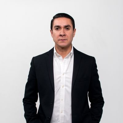 •ex Presidente del TECA 
•ex Procurador del Trabajo 
•ex Diputado 
•ex Dirigente FJR-SLP

(Las opiniones expresadas en mi Twitter son a título personal).