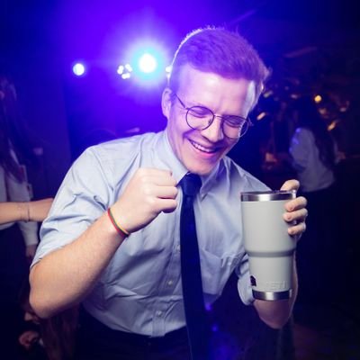 MedicenManus's profile picture. 