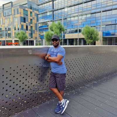 PoWealth's profile picture. No man is a true believer unless he desires for his brother that, what he desires for himself. The Prophet Muhammad peace be upon him. 🙏#LFC 🇬🇧 #Madrid 🇪🇦