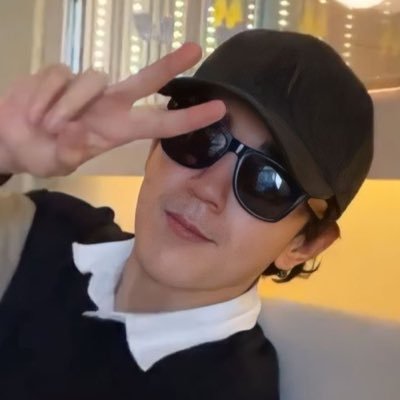 qkaisermito's profile picture. taylor swift, guapoduo e gatinhos