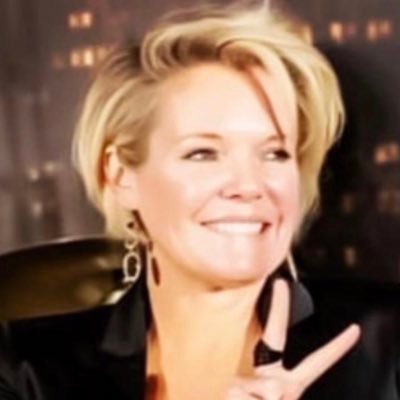 MauraWest Profile Picture