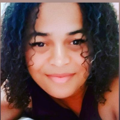 @LuceroMexico Você foi como recuperar o fôlego. Como se eu estivesse me afogando e você me salvou. É tudo o que eu sei.