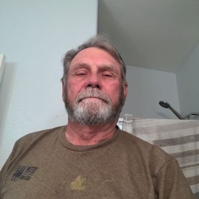 RalphBrack's profile picture. Basketball Golf Pickleball
Anti Trump - Pro Democracy #FBR
Coastal Elite
#griftocracy 
#endoligarchy
#blacklivesmatter
#clippers
#verymarried
#wokeup
#NO DMS