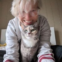 Stina (@stinaneel) 's Twitter Profile