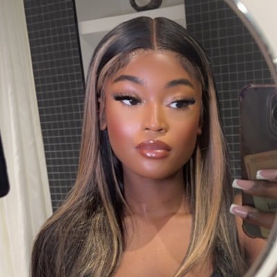 valerie_ax's profile picture. 🇬🇭