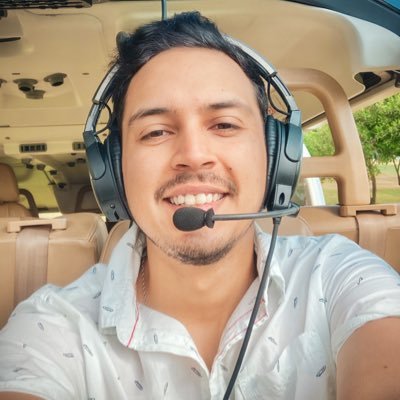 Periodista de fúlbo - Fotógrafo aficionado - Estudiante de piloto comercial 🛩️