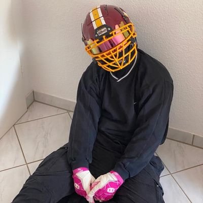 16yo/class of 2025/D-Line/220Ib/5,11/ currently playing in Germany🇩🇪