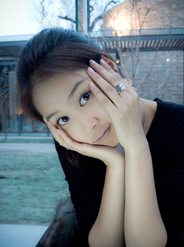 sungheenara1234's profile picture. 음악에 관심있는 학생입니다~.~