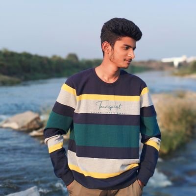 hemanth8722's profile picture. 