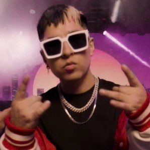 LiamZmusic's profile picture. Viva la música