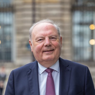 Avec_HMarseille's profile picture. Sénateur des Hauts-de-Seine • Président du groupe @UC_Senat