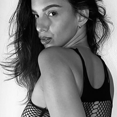 onlyherelo's profile picture. The fun stuff is here 😛🌶️ https://t.co/tCIEFnVGr5