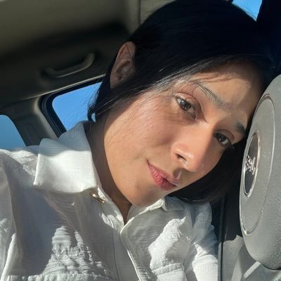 AlexandraVp0's profile picture. I’m random person 🤍